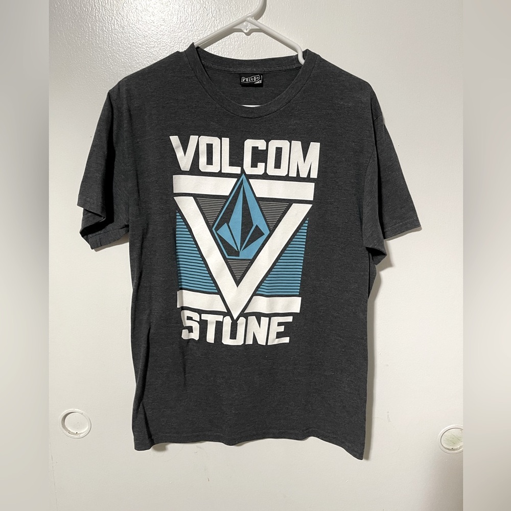 Volcom grey top